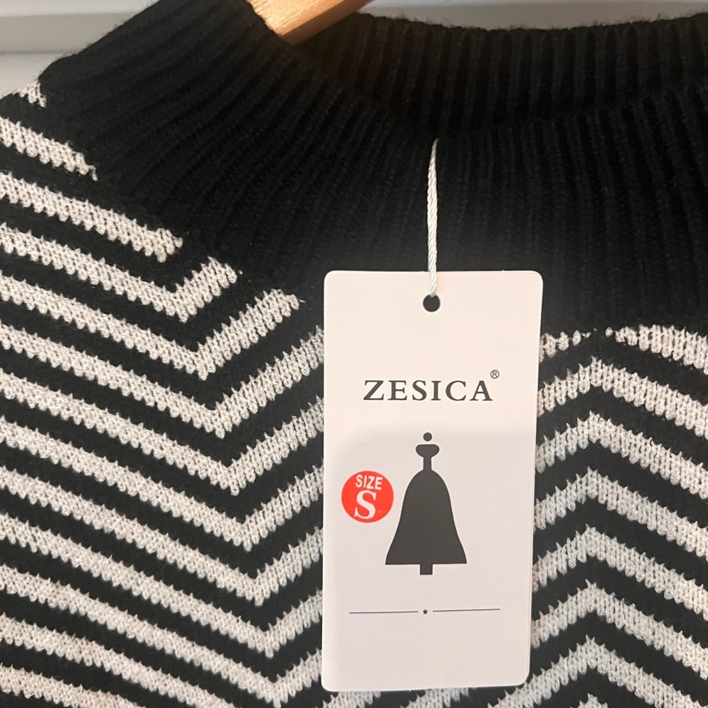 Black and White Chevron Turtleneck Sweater - Picture 3 of 6